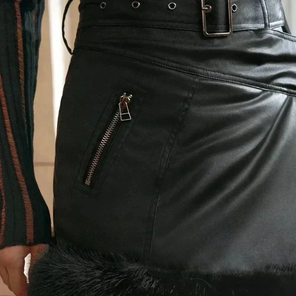 Black Casual Women's Cinched Waist Thickened Faux Fur Leather Mini Skirt